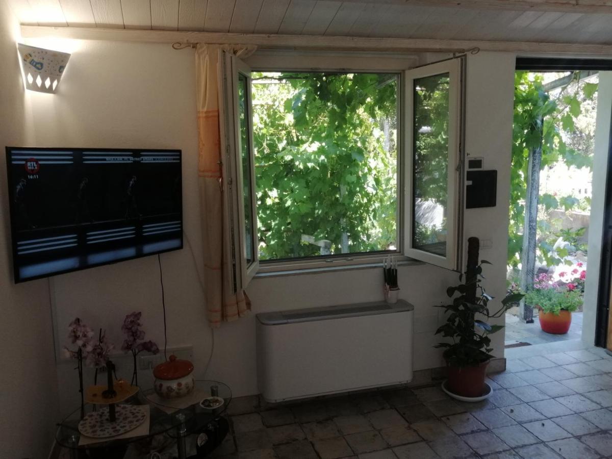 הוילה אוריסטאנו Casa Contadina מראה חיצוני תמונה